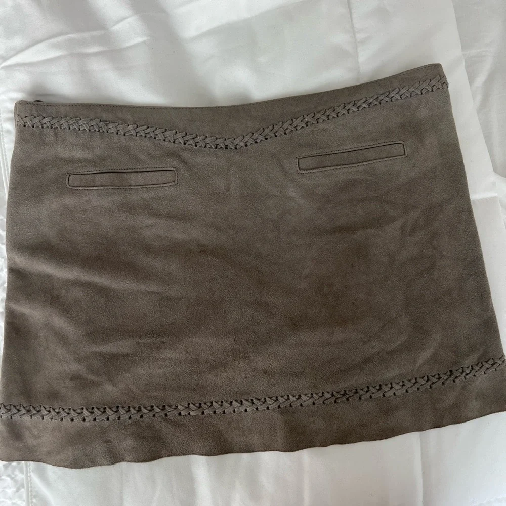 Bydanie suede grey skirt - Picture 3 of 6